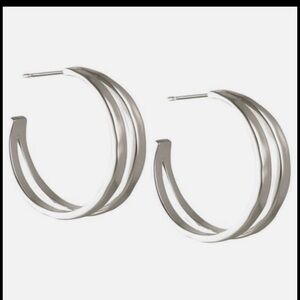 Kendra Scott Silver Zorte hammered Hoop Earrings